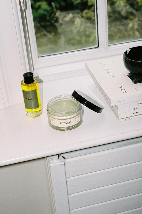 WINTER BODY OIL